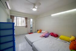 Blk 422 SUN PLAZA GARDENS (Tampines), HDB 4 Rooms #567533471